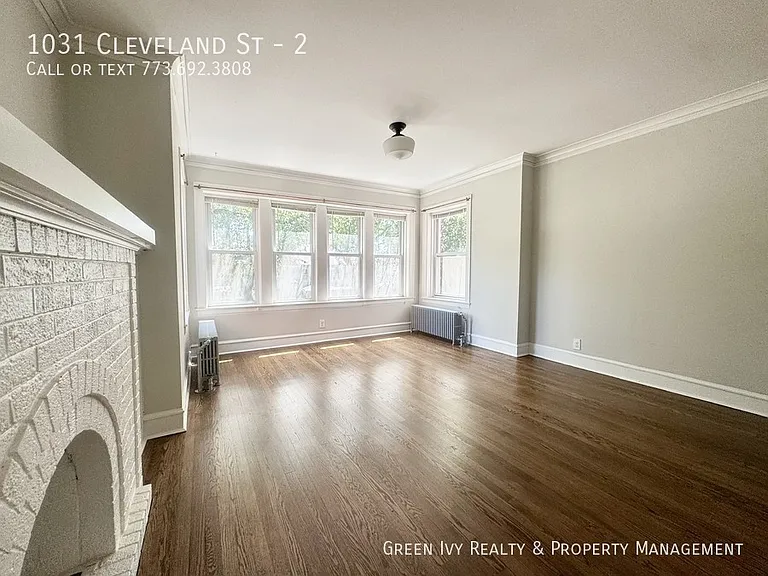 1031 Cleveland St #2 — Photo 2