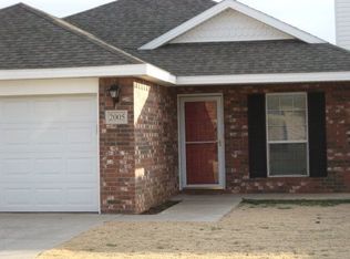 2005 100th St, Lubbock, TX 79423