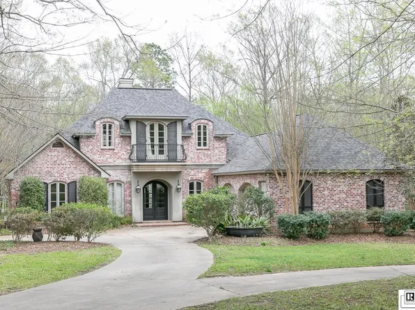 106 Creekside Dr, Ruston, LA 71270