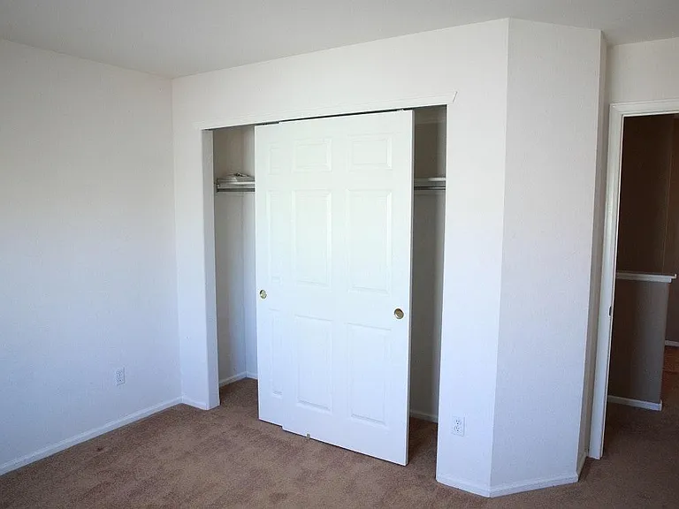 4911 Tarcoola Ln — Photo 27