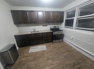 543 Manor Rd, Staten Island, NY 10314