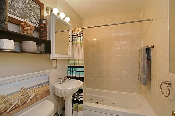 Sold by Corcoran | media 10