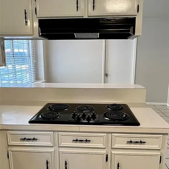 210 Black Forest Dr — Photo 13