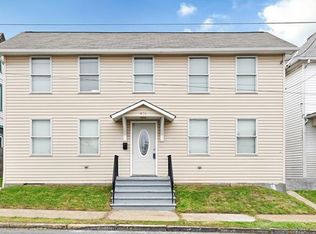 476 E Washington St, Rochester, PA 15074
