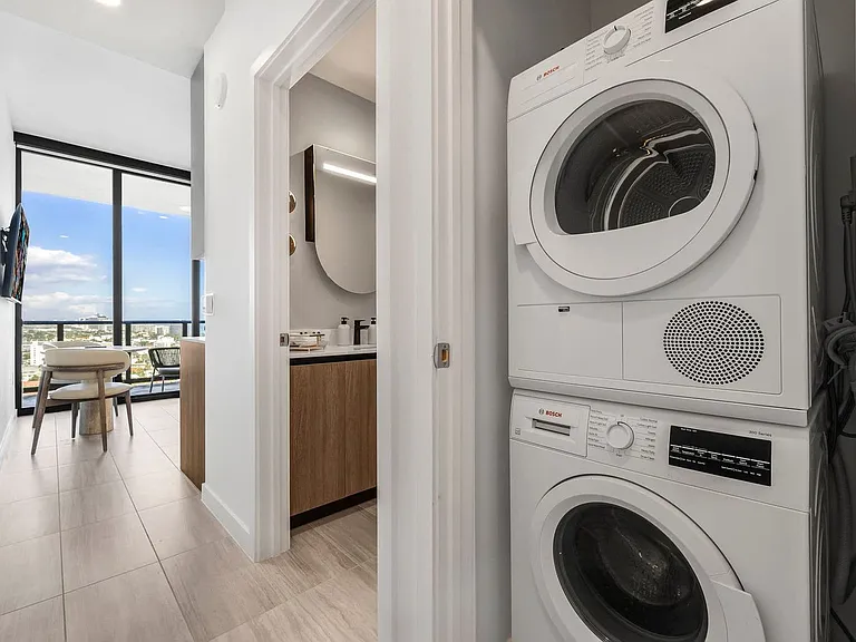Washer/Dryer