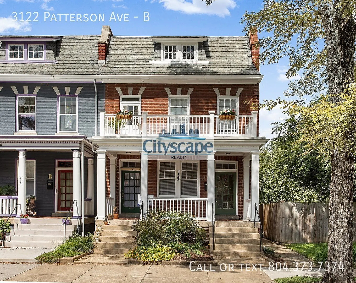 Location! Large Museum District 1st Floor Duplex Apartment — Photo 1