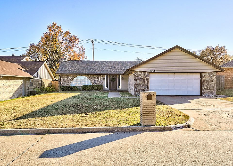 1st image of 11016 Folkstone Dr