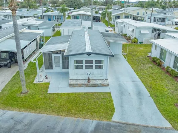 192 Southwinds Dr, Sarasota, FL 34231