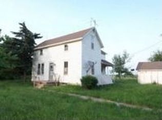 952 Falcon, Newton, KS 67114