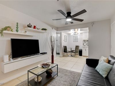 4200 S Valley View Blvd UNIT 2085, Las Vegas, NV, 89103