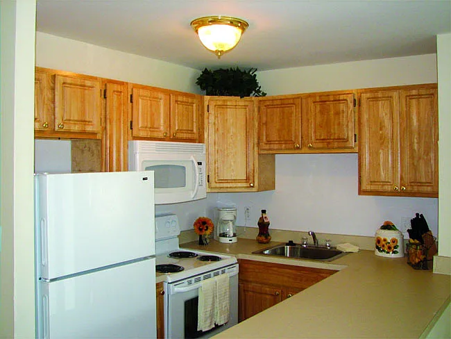 Westgate Apartments — Photo 11