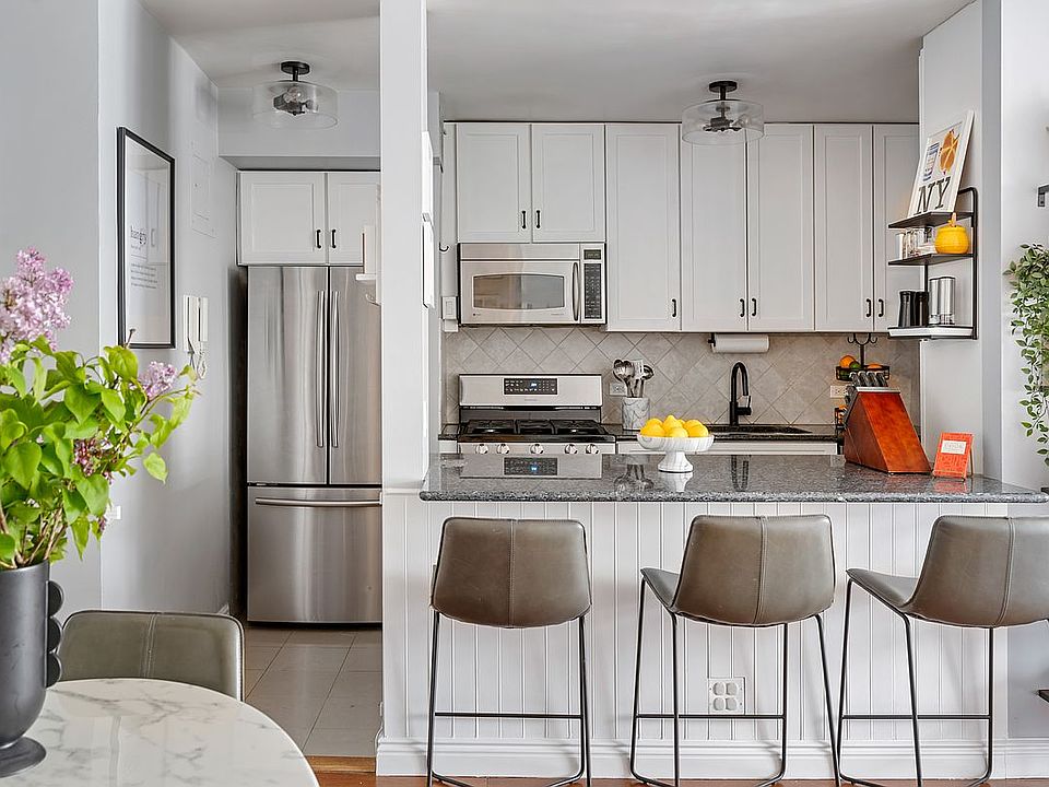 1st image of 69 5th Ave APT 12E