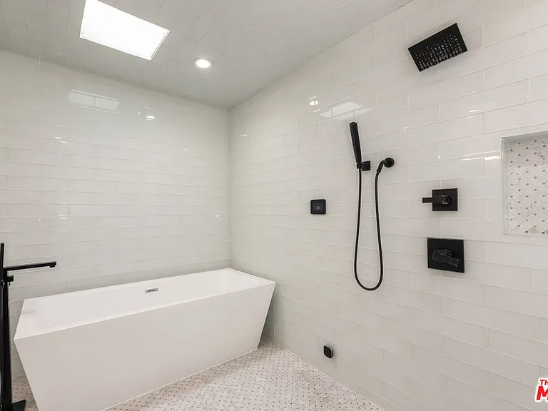 13036 Mindanao Way #4 — Photo 34