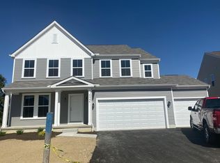 8268 Narrowleaf Dr, Blacklick, OH 43004