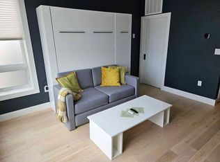 71 Border St #101, Boston, MA 02128