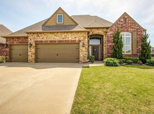1323 S Desert Palm Ln, Broken Arrow, OK 74012