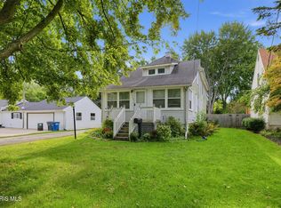 5243 Rowland Rd, Toledo, OH 43613