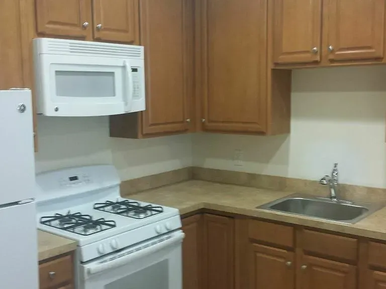 5301 Germantown Ave — Photo 1