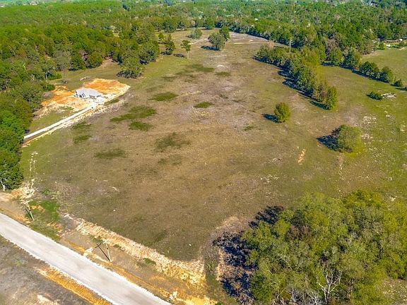 3rd image of Private Road 3398 Rd