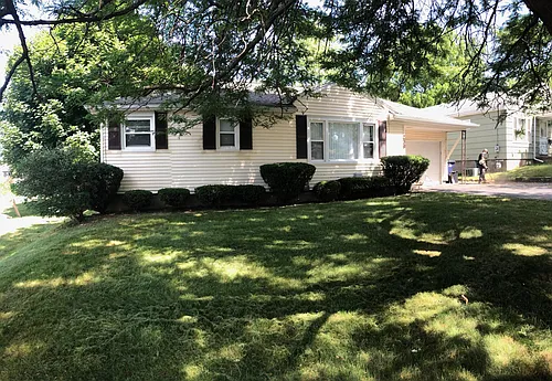 236 Clark Ave Photo 1