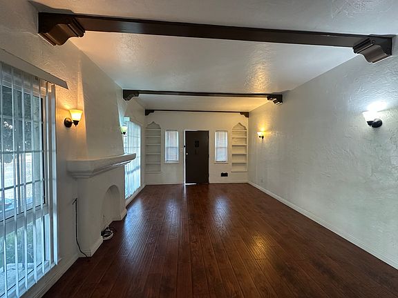 4th image of 737 Crenshaw Blvd #1