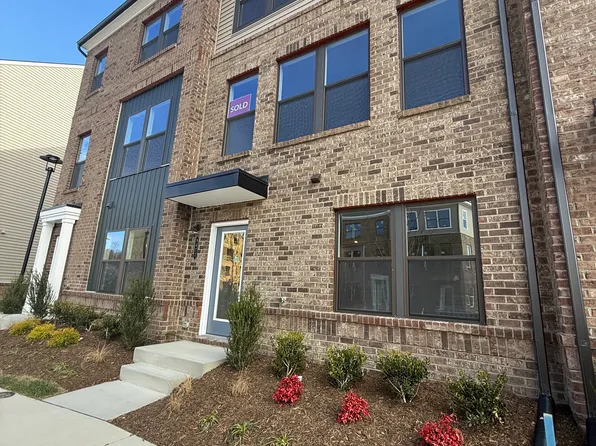 9477 Pinkman Rd, Glen Allen, VA 23059