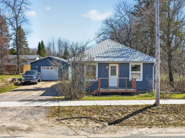 35 Broadway St N, South River, ON P0A 1X0