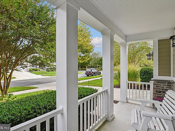 4th image of 36437 Wild Rose Cir