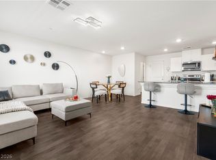 1128 Scarlet Sparrow St, Henderson, NV 89011