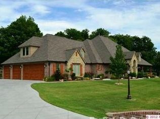 6981 Hackberry Rdg, Owasso, OK 74055