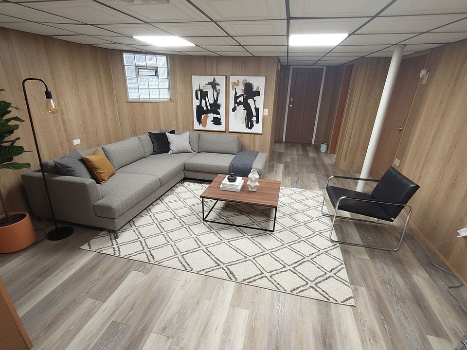Living room - with furniture