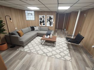 2738 W Winnemac Ave #1A, Chicago, IL 60625