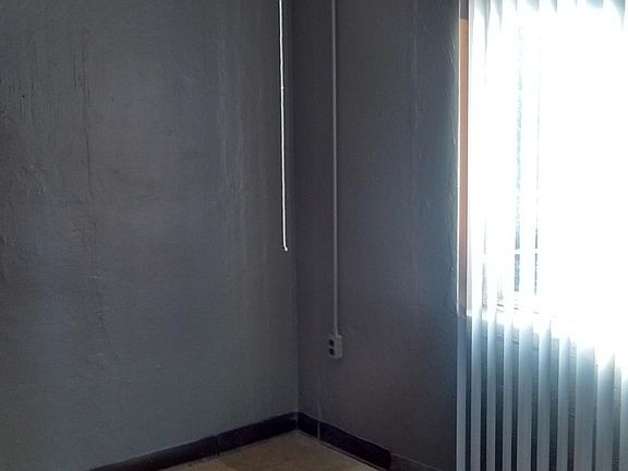 4th image of 3017 Aquadale Ln