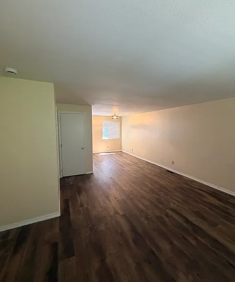 2130 NW North Hill Dr #C — Photo 1
