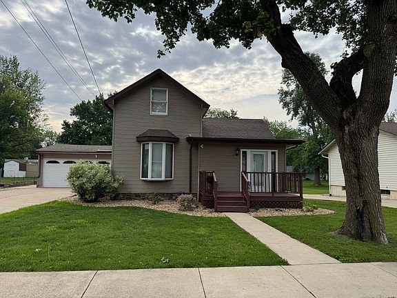 2nd image of 1503 Illinois Ave