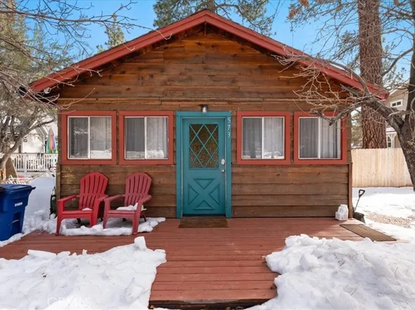 573 Spruce Ln, Sugarloaf, CA 92386