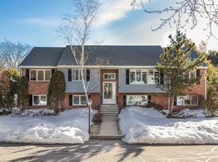 77 William St, Needham, MA 02494