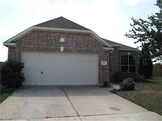 1st image of 4806 Cedar Hill Dr