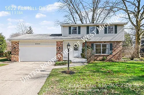 5622 Far Hill Dr SE Photo 1
