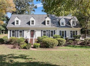 802 Kingston Dr, High Point, NC 27262