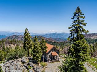 10600 Titlow Hill Rd, Blue Lake, CA 95525