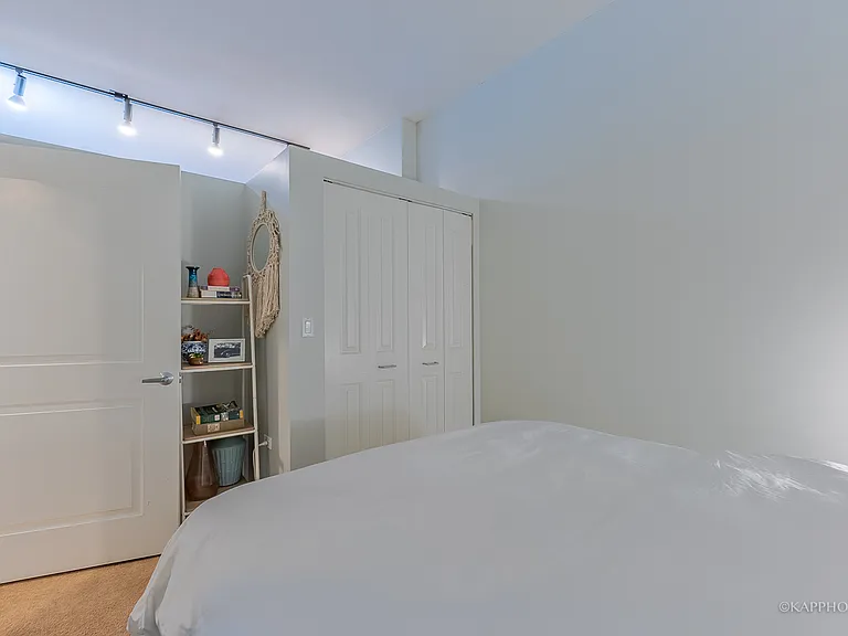 901 W Madison St #614 — Photo 17