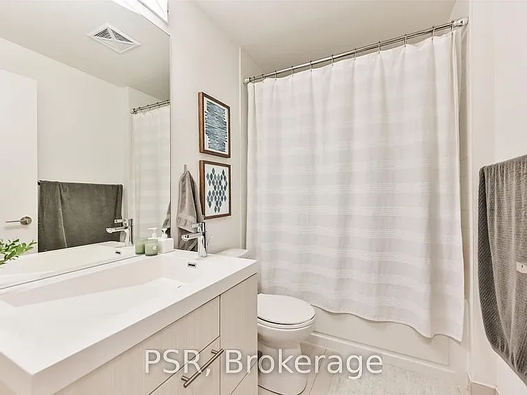 199 Richmond St W #218 — Photo 33