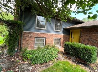 602 Briar Ln, Morris, IL 60450