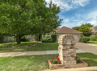 1013 Roundrock Dr, Saginaw, TX 76179
