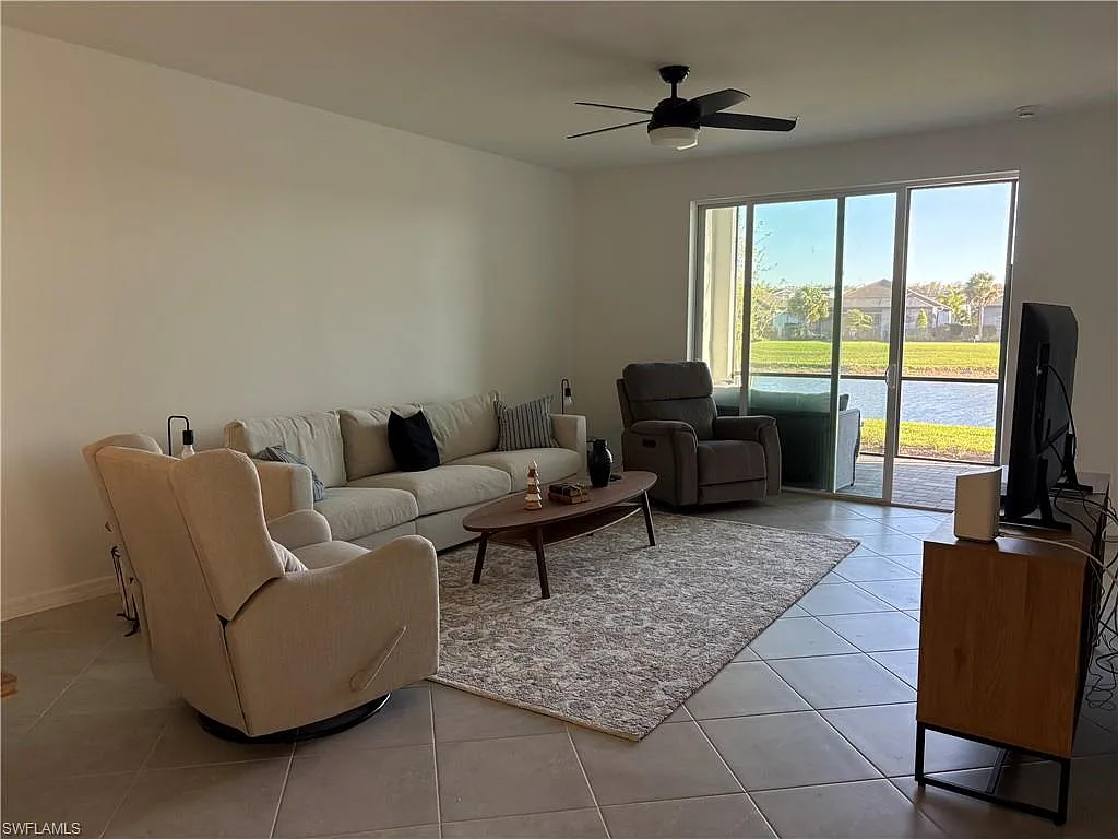 5410 Double Eagle Cir — Photo 2