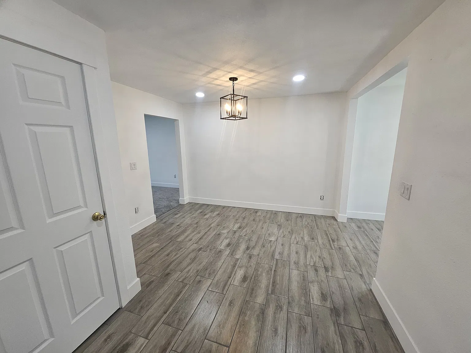3 bed, 1445 sqft, $1,700 — Photo 4