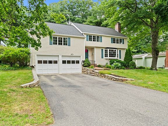 4th image of 7 Trickett Rd