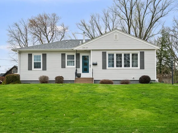 3017 37th Ave, Rock Island, IL 61201