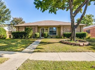 206 Stillmeadow Dr, Garland, TX 75040